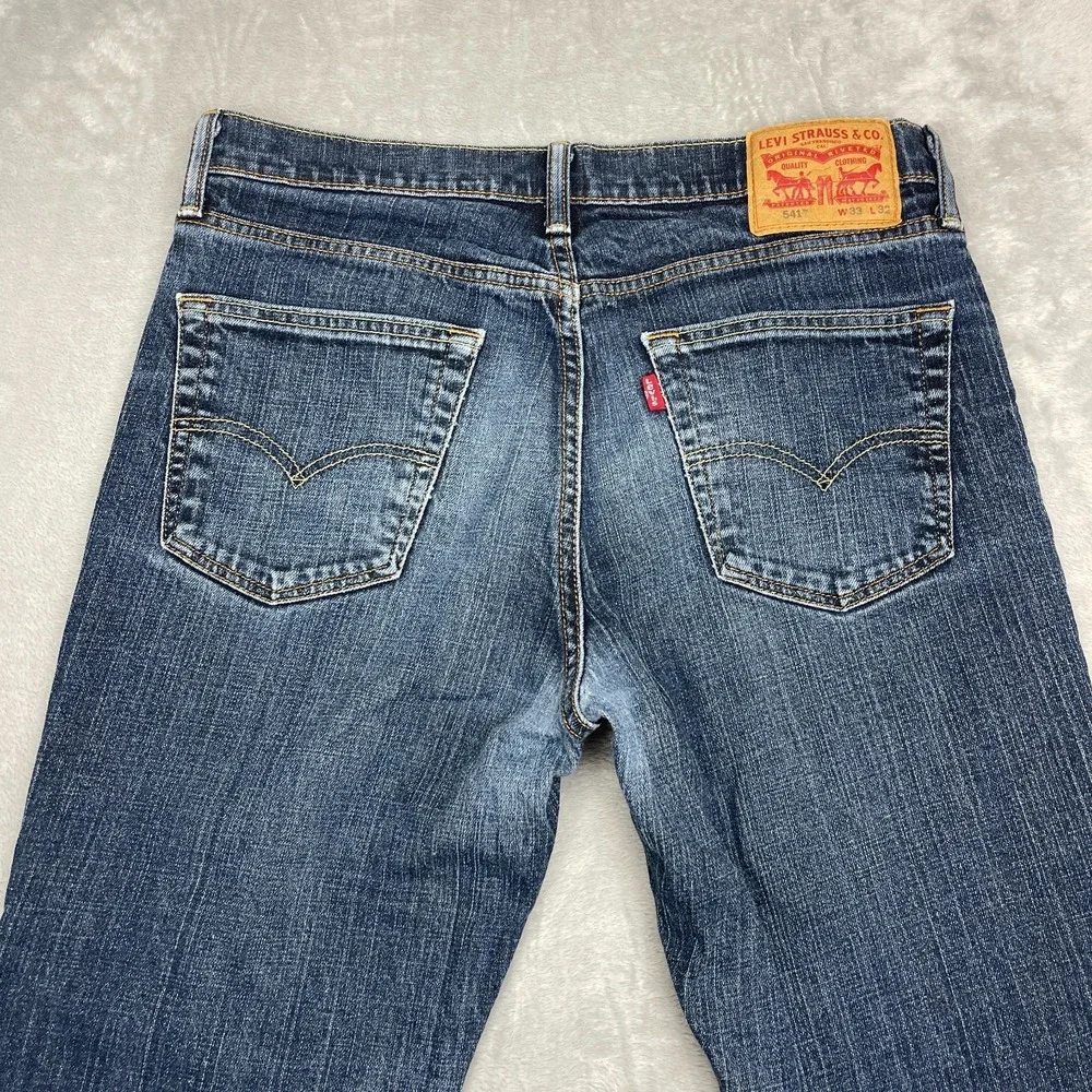 Levi's Jeans Men 33x32 (33x30) Blue Denim 541 Red Tab Stretch Athletic Taper Fit